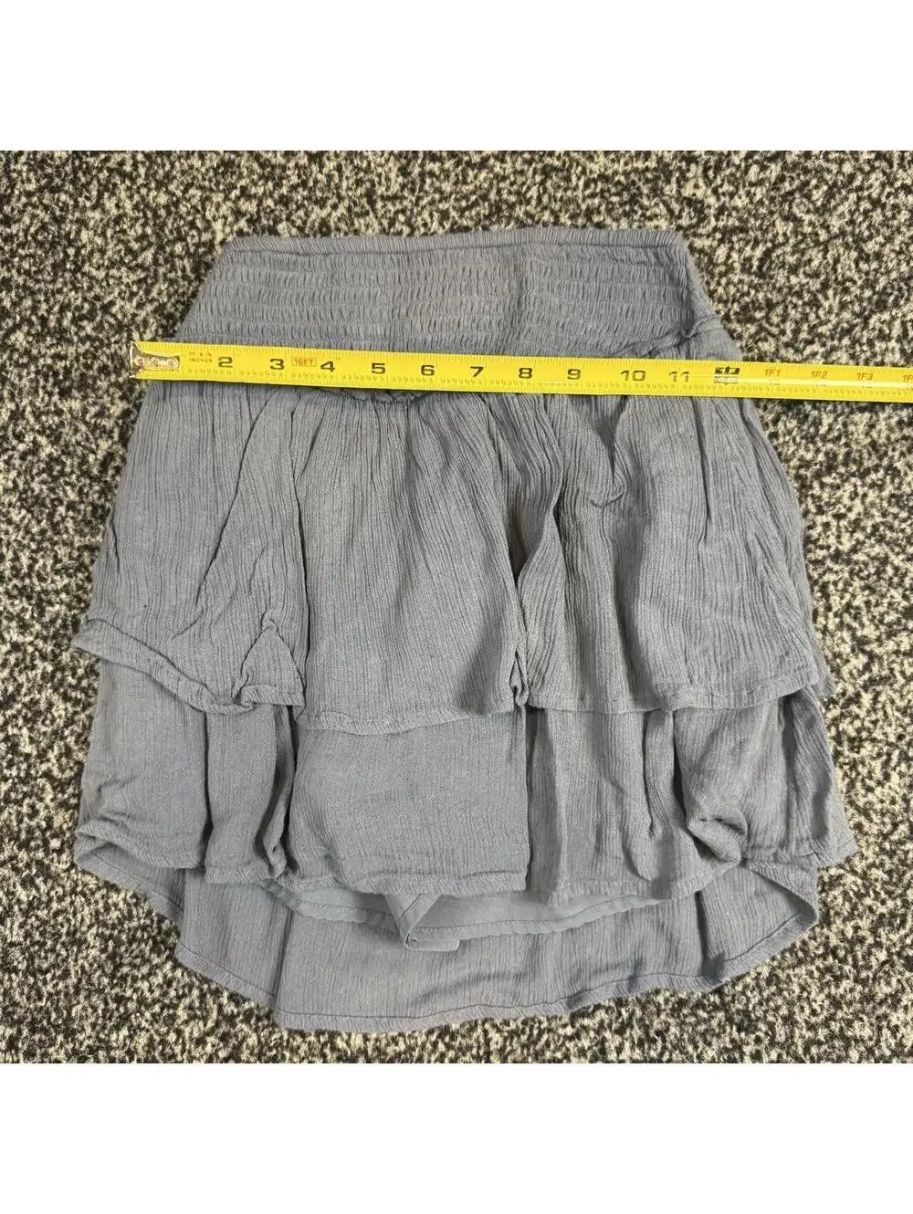 Gray Hollister Co. ruffle mini skirt with vertical pleats, size S